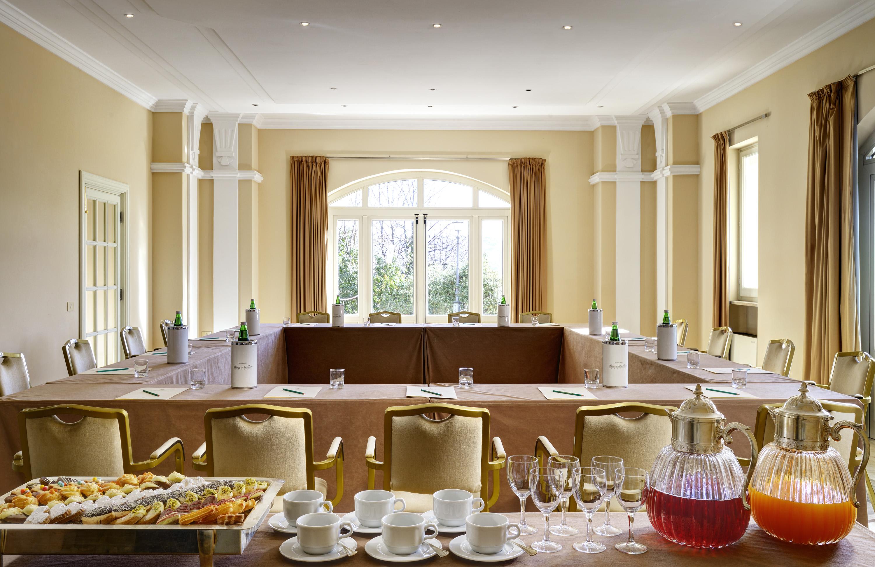 פיוג'י Grand Hotel Palazzo Della Fonte מראה חיצוני תמונה