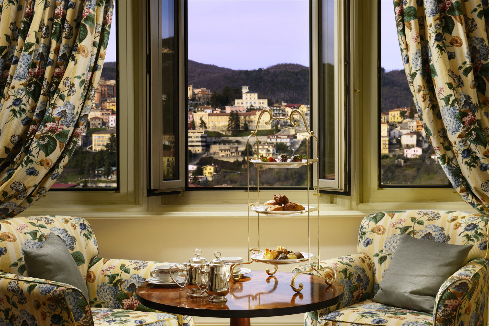 פיוג'י Grand Hotel Palazzo Della Fonte שירותים תמונה