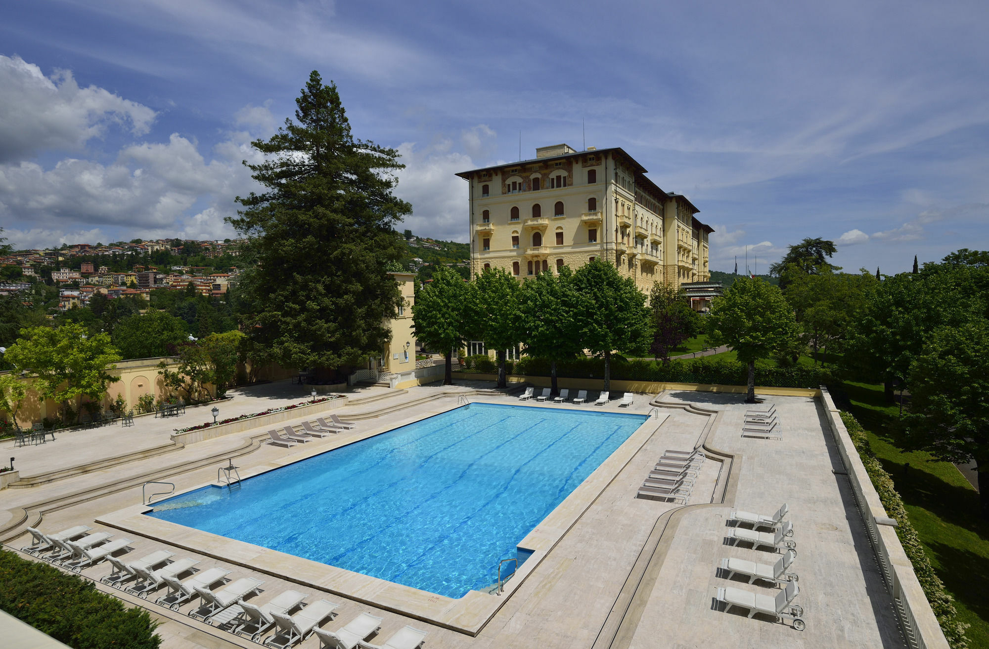 פיוג'י Grand Hotel Palazzo Della Fonte מראה חיצוני תמונה