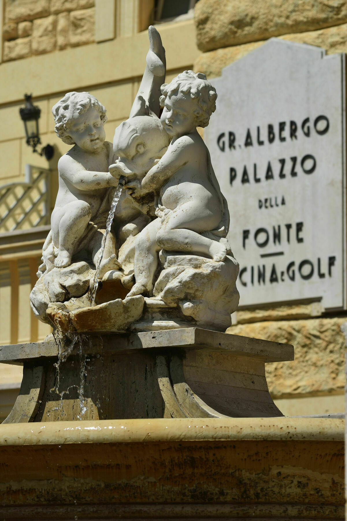 פיוג'י Grand Hotel Palazzo Della Fonte מראה חיצוני תמונה